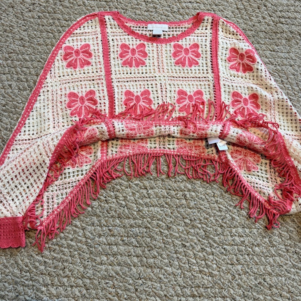 House of Harlow 1960 Cream Pink Coquette Crochet Bow Fringe Poncho Sweater‎ OS - Picture 4 of 9